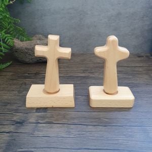 모던 기독교 용품 원목 십자가 장식품 조각상